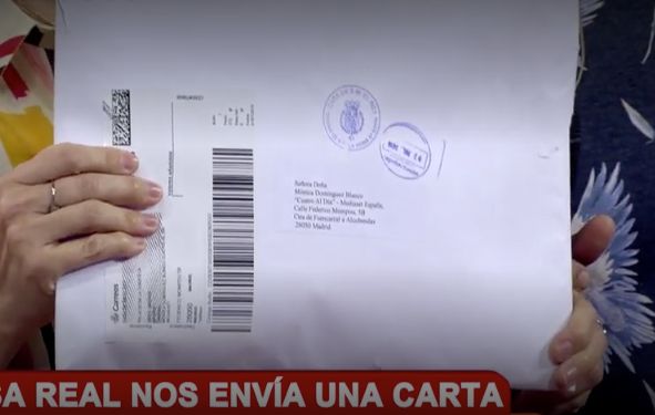 La reina envía una carta a un programa de Mediaset tras una