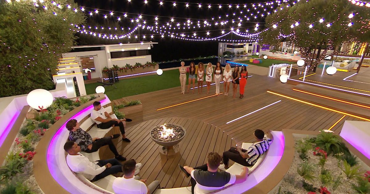 Love Island The Experience Is Coming To The UK This Summer HuffPost