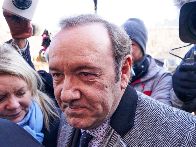 Kevin Spacey Questioned By British Police Over Uk Sex