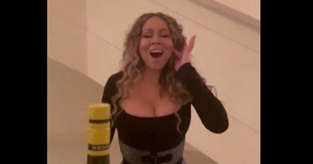 マライア キャリーの ボトルキャップチャレンジ が異次元すぎて話題に 動画 ハフポスト