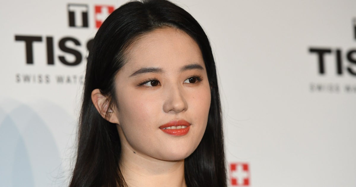 Li Yufei 7 Things You Should Know About Liu Yifei, The Star Of Disney’s ‘Mulan ...