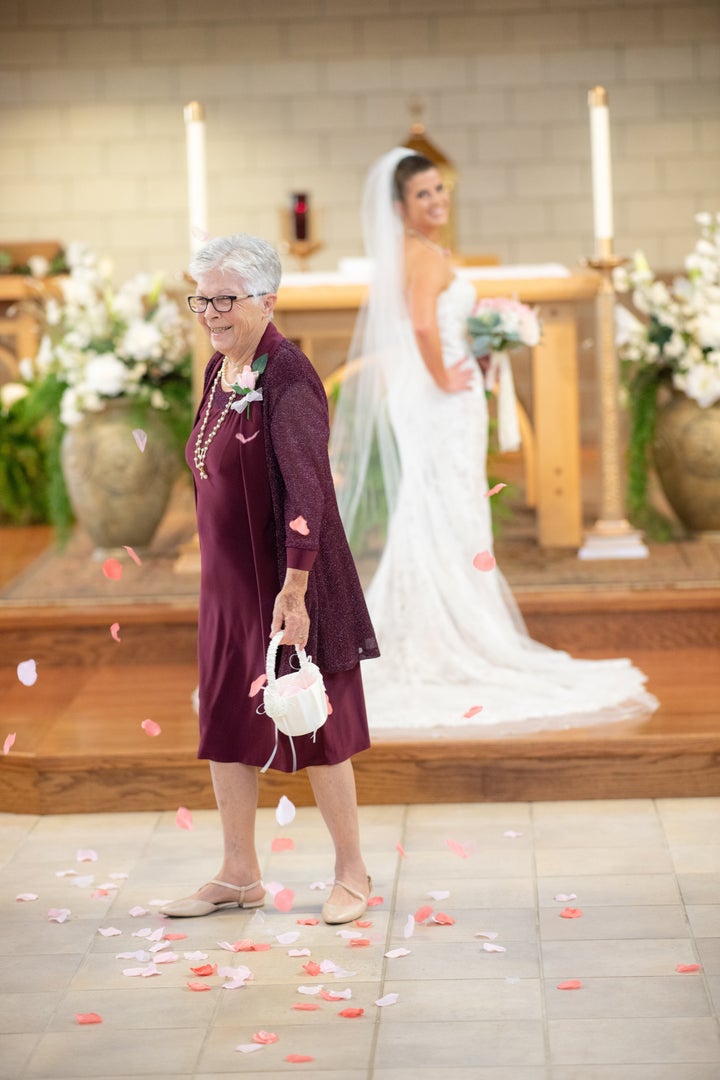 This Bride S Gorgeous Grandma Totally Rocked The Role Of Flower Girl Huffpost Life