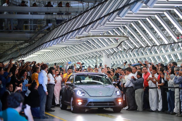 さよなら ビートル フォルクスワーゲンの名車が生産終了 80年の歴史を振り返る ハフポスト