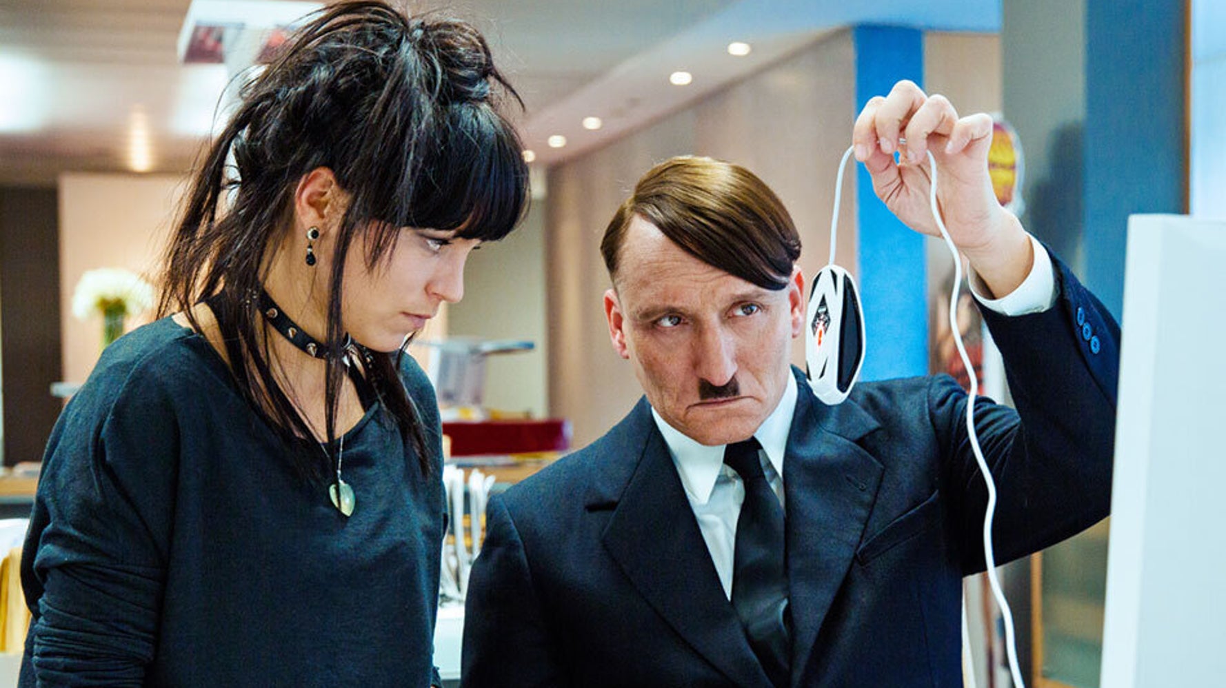 ヒトラーやムッソリーニが パロディ として笑える時代を 私たちはどう考えるべきか ハフポスト ヒトラーやムッソリーニが パロディ として笑える時代を 私たちはどう考えるべきか ハフポスト