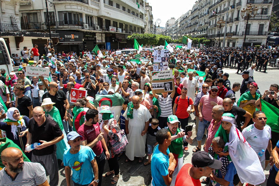 Le 21e vendredi de manifestation Ã  Alger en