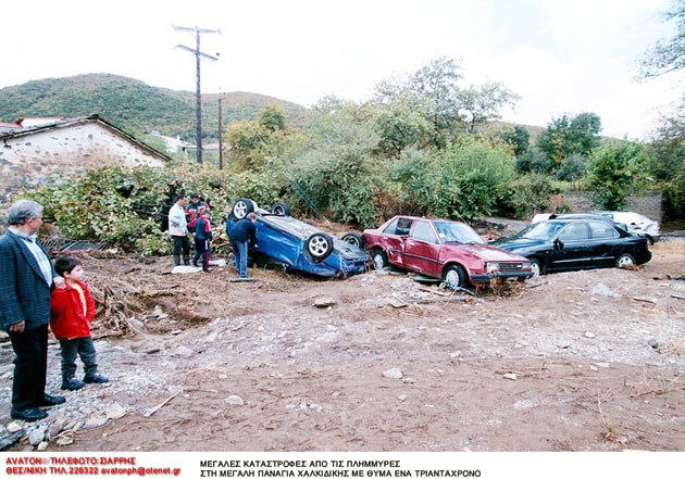 Από την πλημμύρα στην Μεγάλη Παναγιά το 2000.