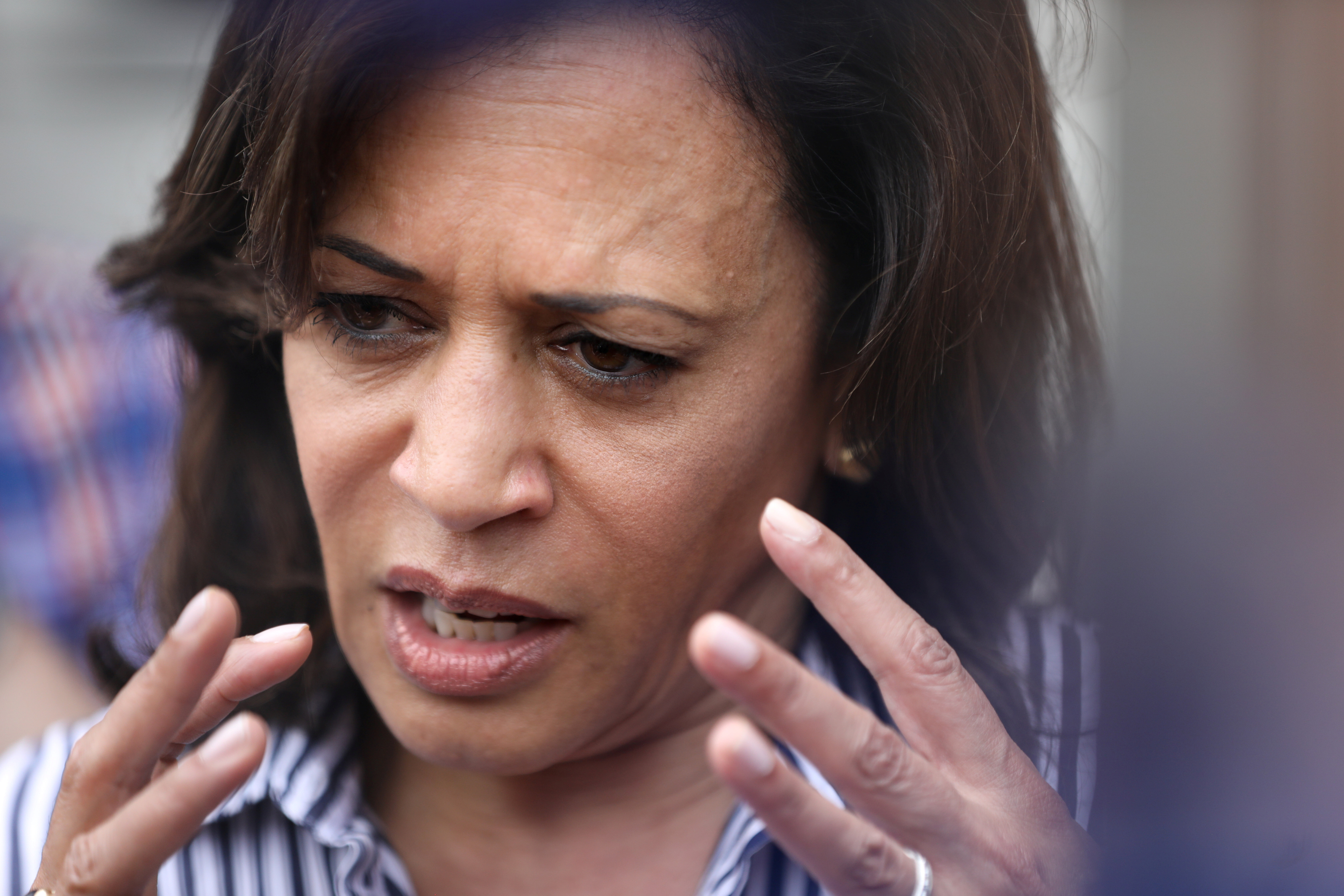 Harris Rips Russian Bots For Kaepernick Furor, Says Theyâ€™re Coming For Her