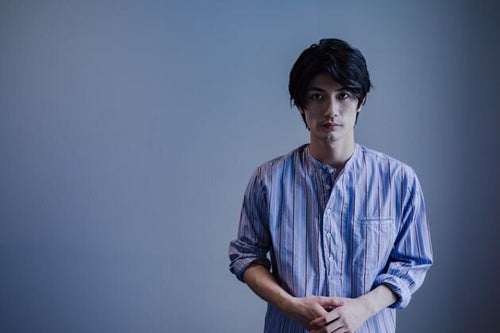 三浦春馬さん 写真集】ドラマ「TWO WEEKS」に主演する三浦春馬さん