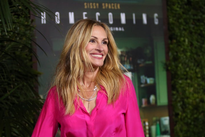 Julia Roberts at the Los Angeles premiere of "Homecoming."