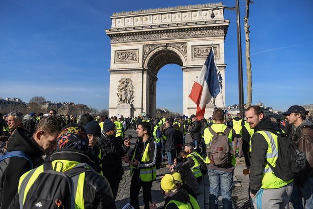 Combien Ont Coûté Les Gilets Jaunes Un Nouveau Rapport