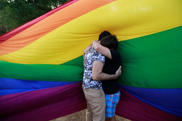 5d3011143b00003700dacbab - Como sair do armário na Índia, país que descriminalizou a homossexualidade em 2018