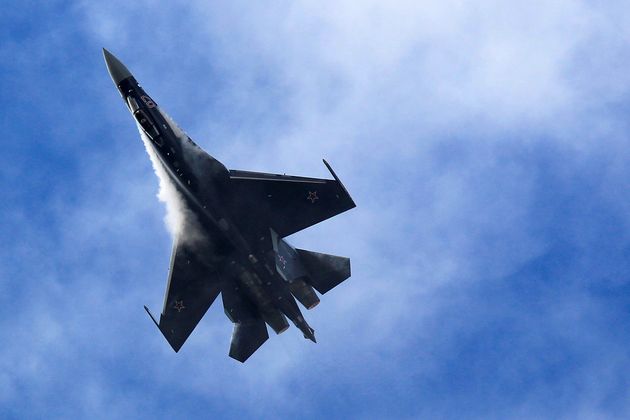 Η Ρωσία προσφέρει το μαχητικό Su-35 στην