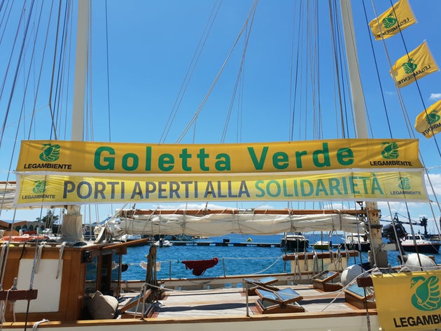 Goletta verde a Pozzallo con le Ong che salvano vite in mare