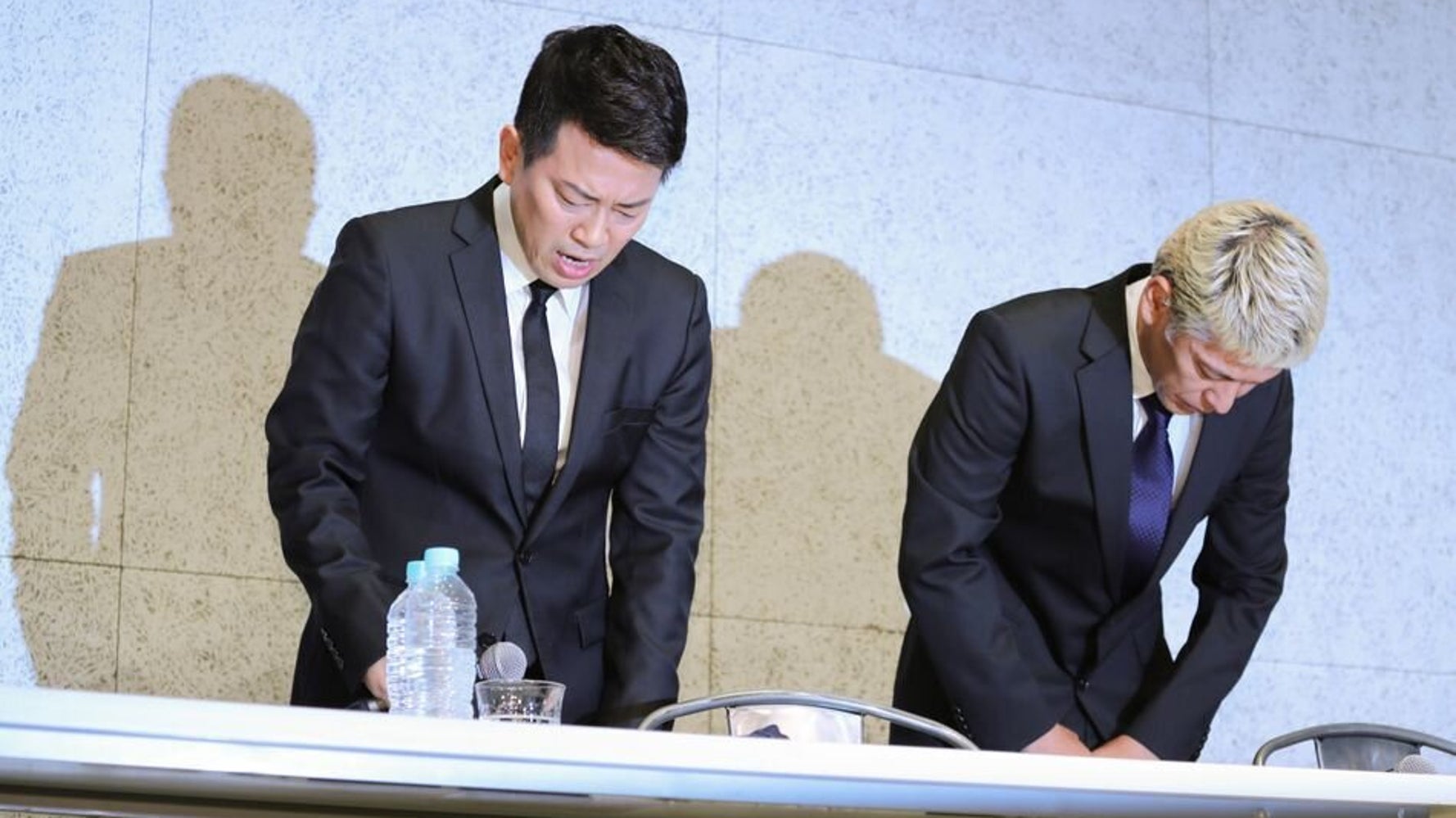 吉本興業の宮迫会見 ジャニーズ事務所の圧力疑惑 2つの騒動が浮き彫りにした芸能界に蔓延る問題とは ハフポスト 吉本興業の宮迫会見 ジャニーズ事務所の圧力疑惑 2つの騒動が浮き彫りにした芸能界に蔓延る問題とは ハフポスト