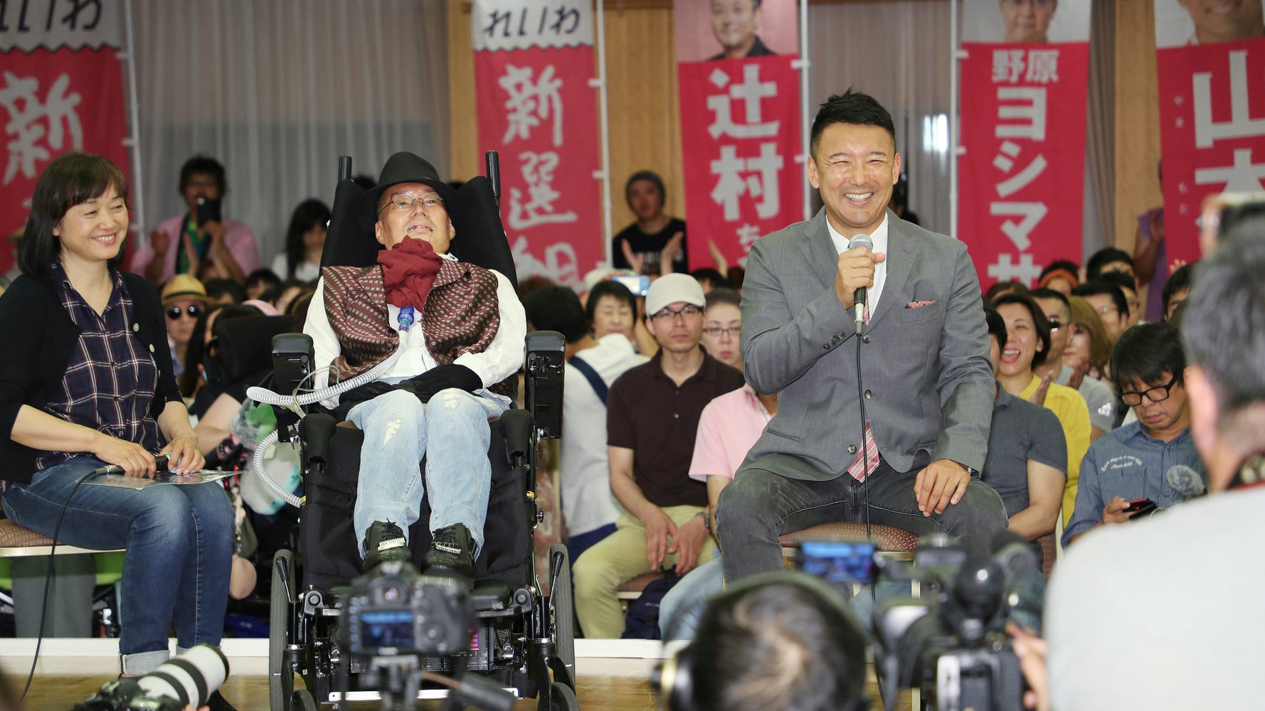山本太郎 れいわの衝撃 日本政治に誕生した 左派ポピュリズム政党 とどう向き合うか ハフポスト