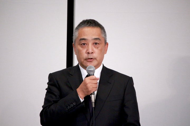 会見した岡本昭彦社長