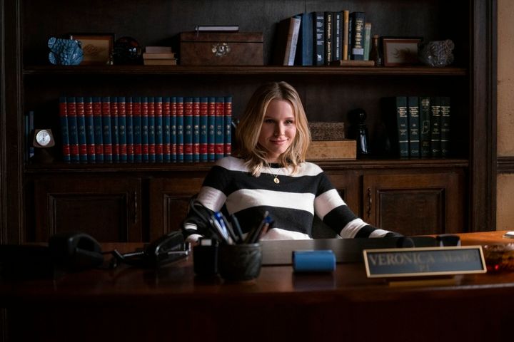 If “Veronica Mars” is going to live another day, romance shouldn’t be the heartbeat of the show.