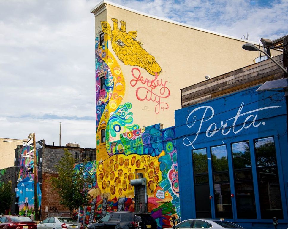 The Stunning Street Art Murals Combating Graffiti In Jersey City Huffpost