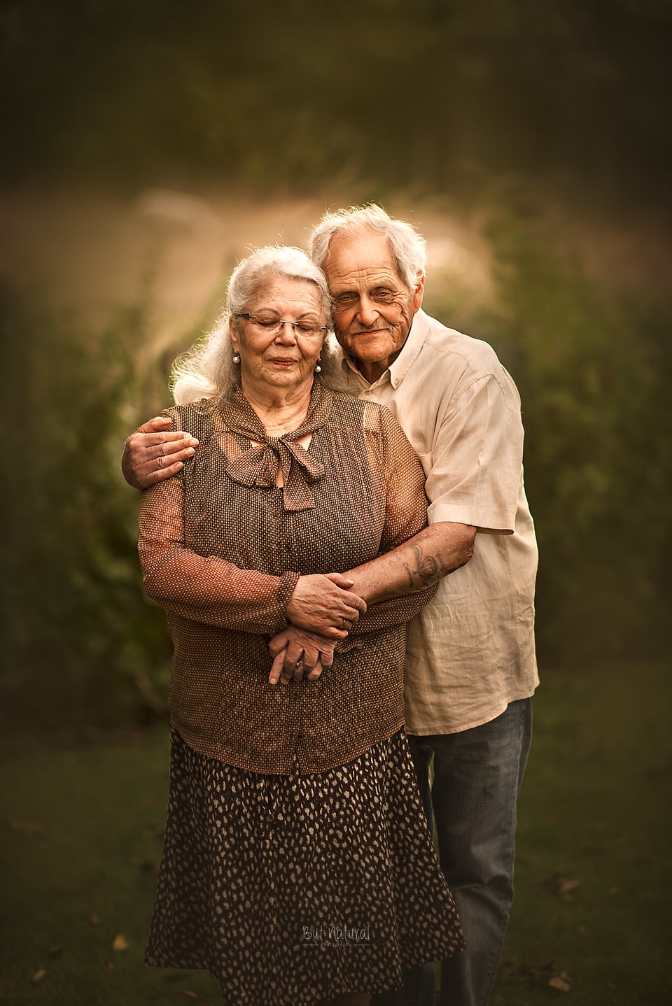 This Photographer Asks Elderly Couples To Pose For Engagement Style