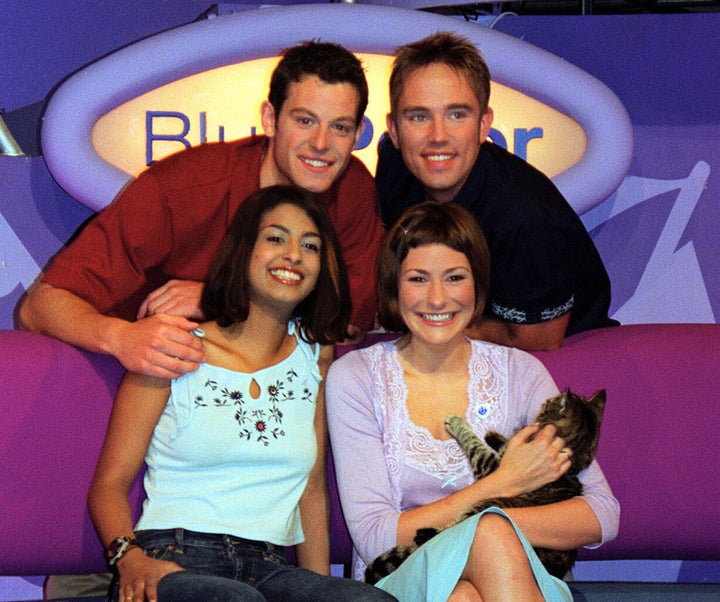 Konnie Huq with fellow Blue Peter presenters in 2004. 