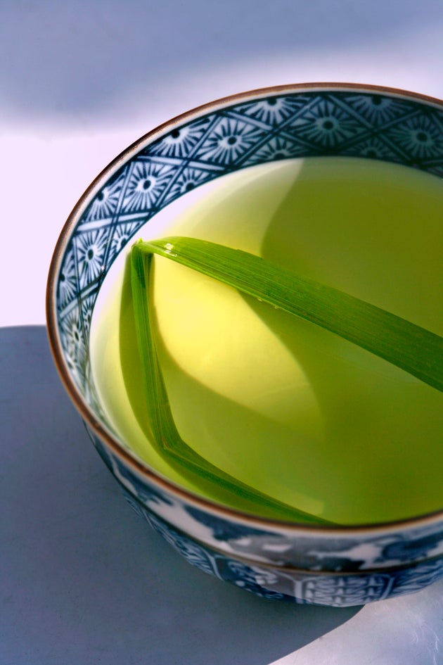 3 alimentos que s&atilde;o repelentes naturais de mosquitos (e 1 que os