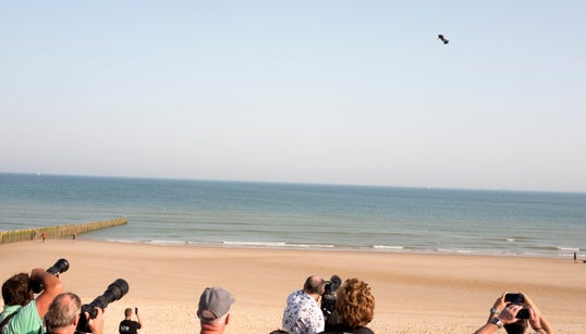 Franky Zapata échoue dans sa tentative de traversée de la