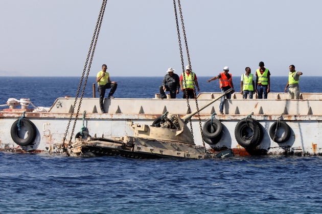 Αποκαλύφθηκε το υποβρύχιο μουσείο στρατιωτικών οχημάτων της