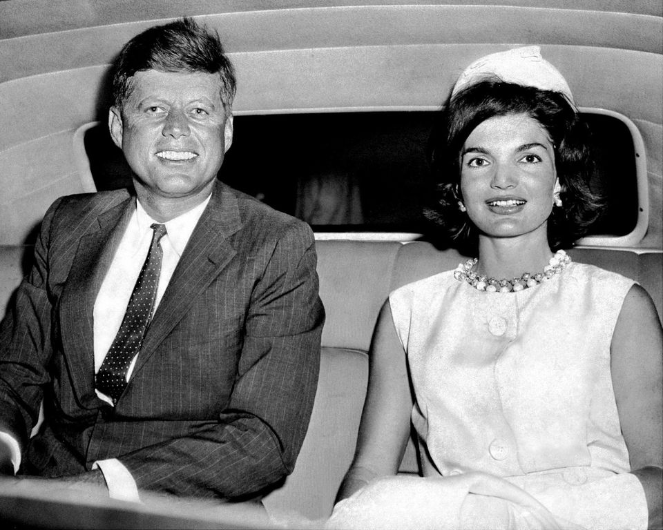 Jackie Kennedy Onassis' Iconic Style, From Her Teen Days To Her Final ...