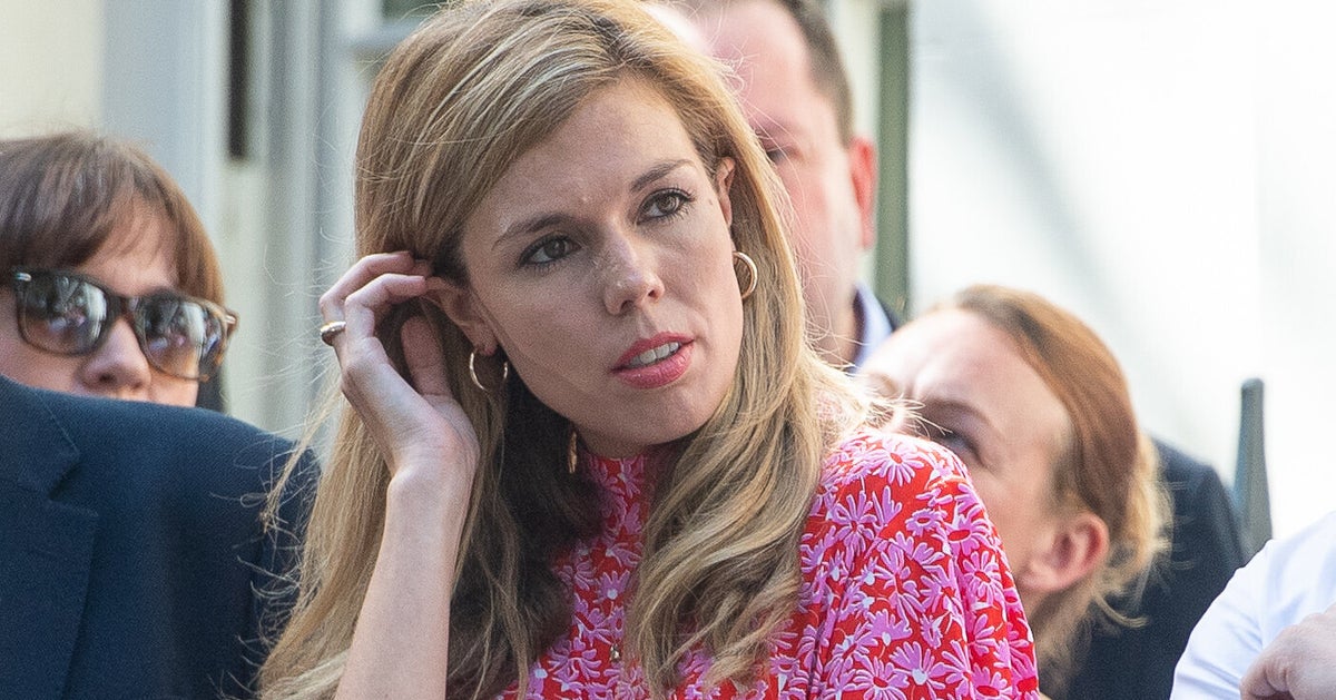 Boris Johnson S Girlfriend Carrie Symonds Will Move Into Downing Street Huffpost Uk