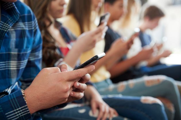 NSPCC: 200,000 Secondary School Kids May Have Been Groomed Online