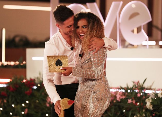 Love Island Winners Amber And Greg Congratulated By Stars From Previous Series