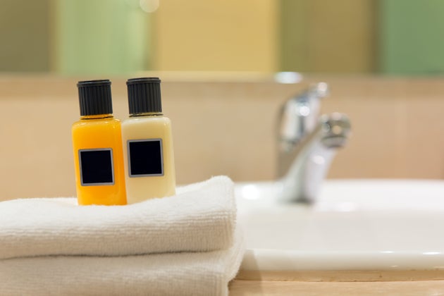 Holiday Inn To Remove Mini Toiletries From Its Hotels – This Is Why