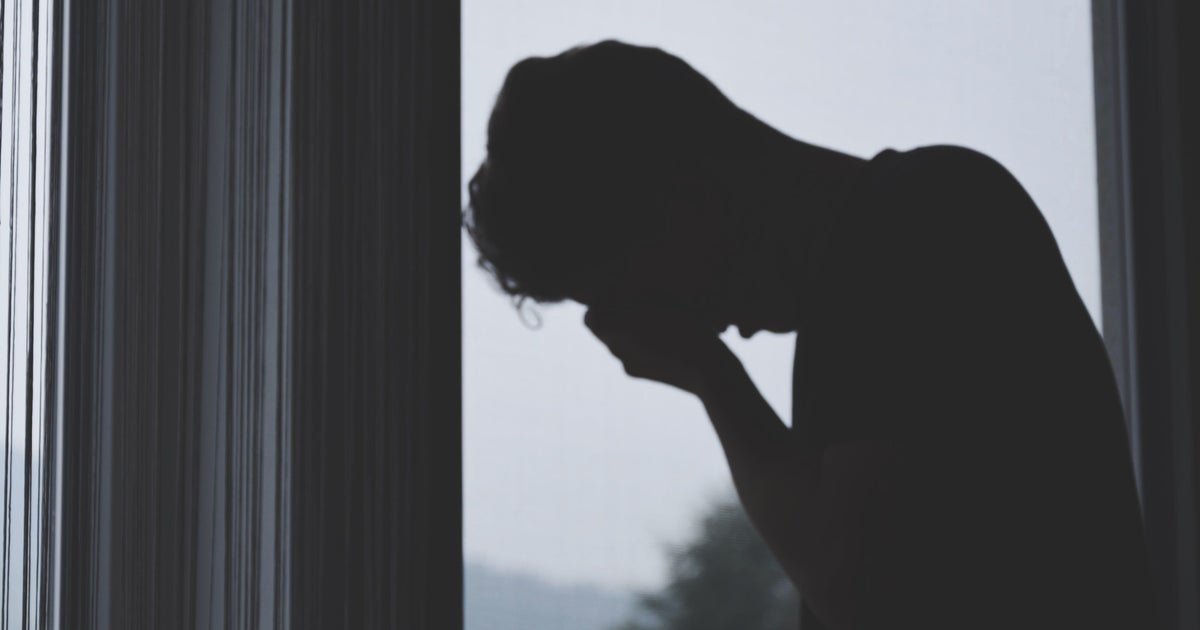 This Is What No One Tells You About Grieving After Someone You Love Dies