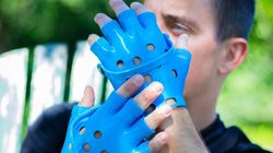 Les gants façon Crocs, ou la limite qu’il ne fallait pas