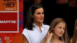 Letizia llega a Mallorca y toda la prensa especializada se fija en lo