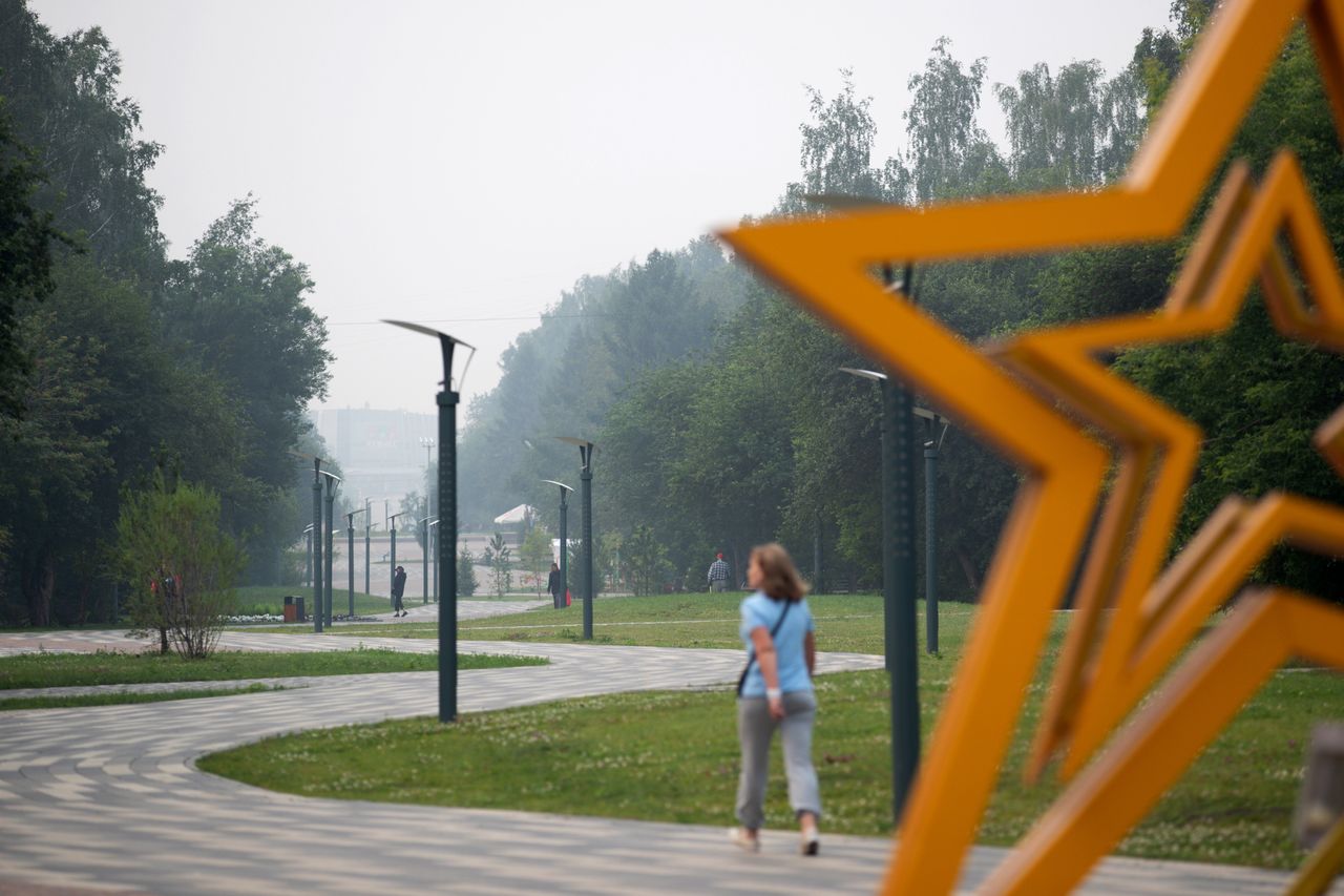 Smoke from forest fires in Kemerovo, Russia 