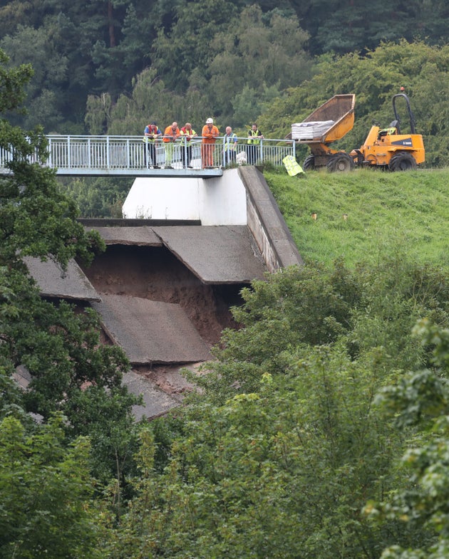 Derbyshire Town Whaley Bridge Evacuated As Dam Wall Collapses In Heavy Rains