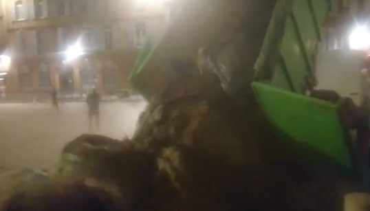 Du fumier déversé devant la préfecture de Toulouse, deux permanences LREM