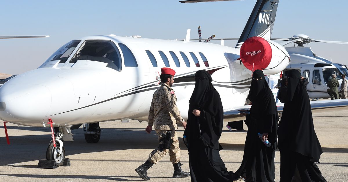 New Saudi Law Allows Women To Travel Without Male Consent Huffpost Latest News 3801