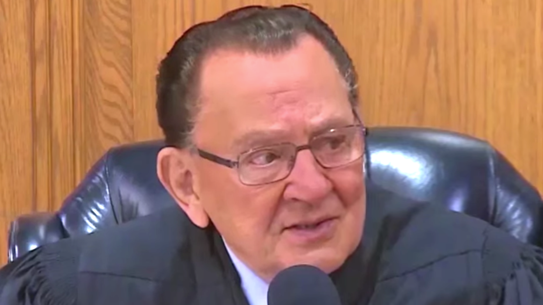 Judge Tosses Speeding Ticket Of 96 Year Old Man Caring For Son With Cancer Huffpost