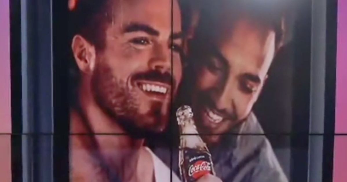 Coca Cola Ads Featuring Same Sex Couples Spark Backlash In Hungary Huffpost Voices
