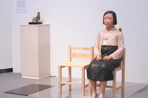 表現の不自由展』中止が浮き彫りにしたこと。右派と左派、お互いが潰し