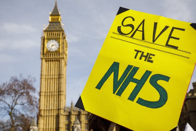 I Would Walk...400 Miles: This Man Is Walking From Glasgow To London To Protest NHS Privatisation