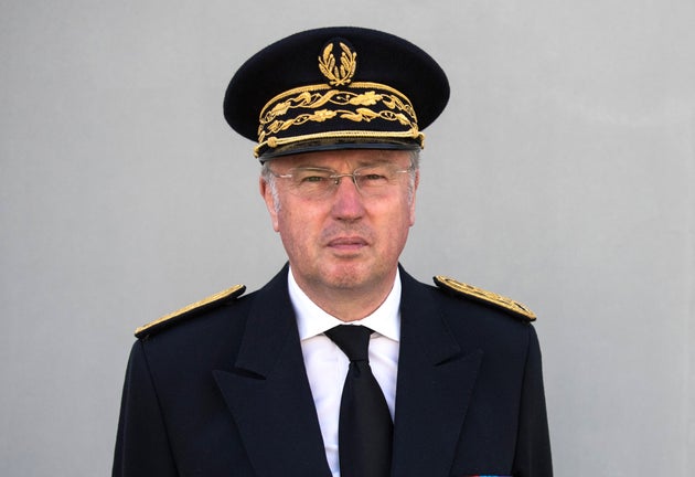 Claude d'Harcourt, le préfet des Pays de la Loire porte plainte contre Claude