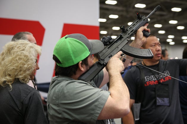 Au Texas 10 Nouvelles Lois Vont Faciliter Le Port D Armes A Feu Le Huffpost Au Texas 10 Nouvelles Lois Vont Faciliter Le Port D Armes A Feu Le Huffpost