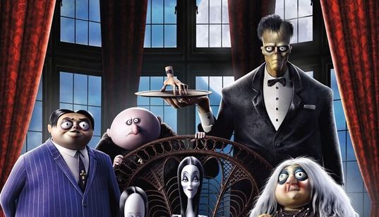 “La famille Addams”, toujours aussi lugubre et attachante dans cette