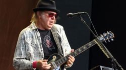 Monsanto a espionné le chanteur Neil Young (et nombre d’autres