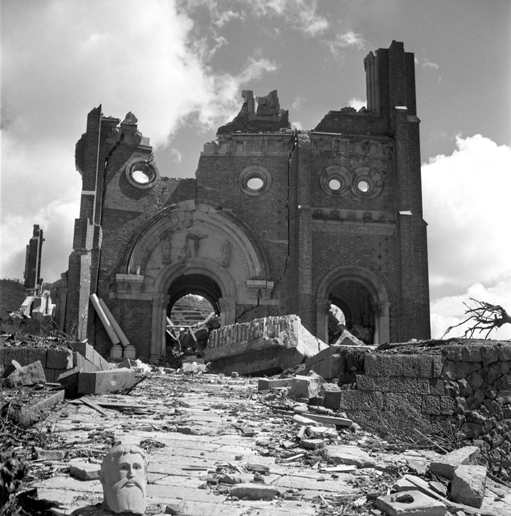 原爆で破壊された浦上天主堂（1945年9月撮影）