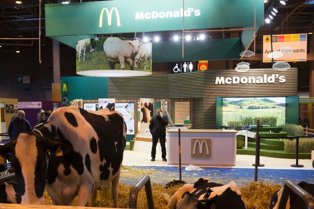 Ans Apres La Destruction Du Mcdo De Millau Comment Ronald A Seduit Les Agriculteurs Le Huffpost