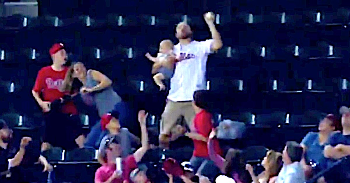 Mets fan proves you should either hold your baby or catch a foul